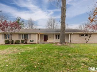 2615 31st St, Moline, IL 61265