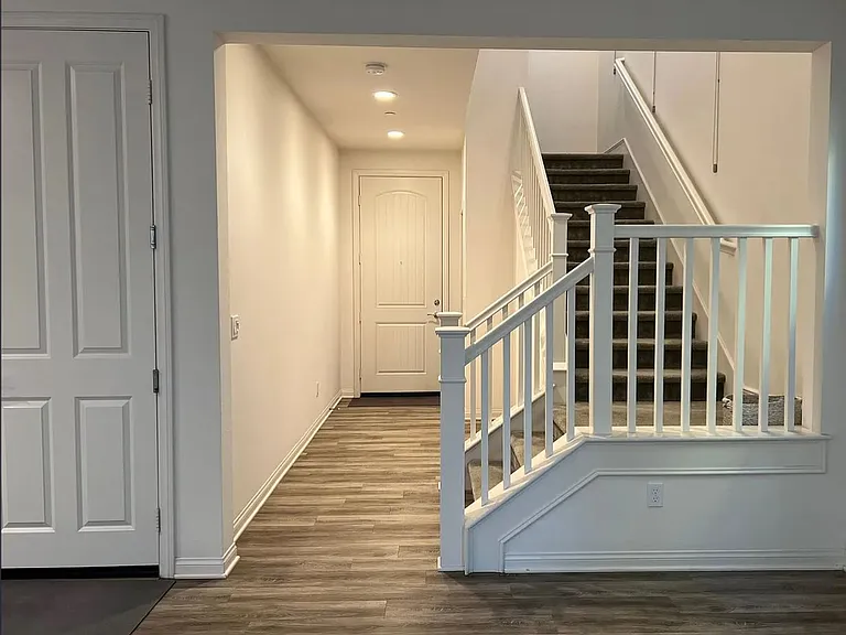 1041 Sea Glass Way — Photo 4