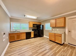 620 Lovers Ln APT 1, Greeneville, TN 37743