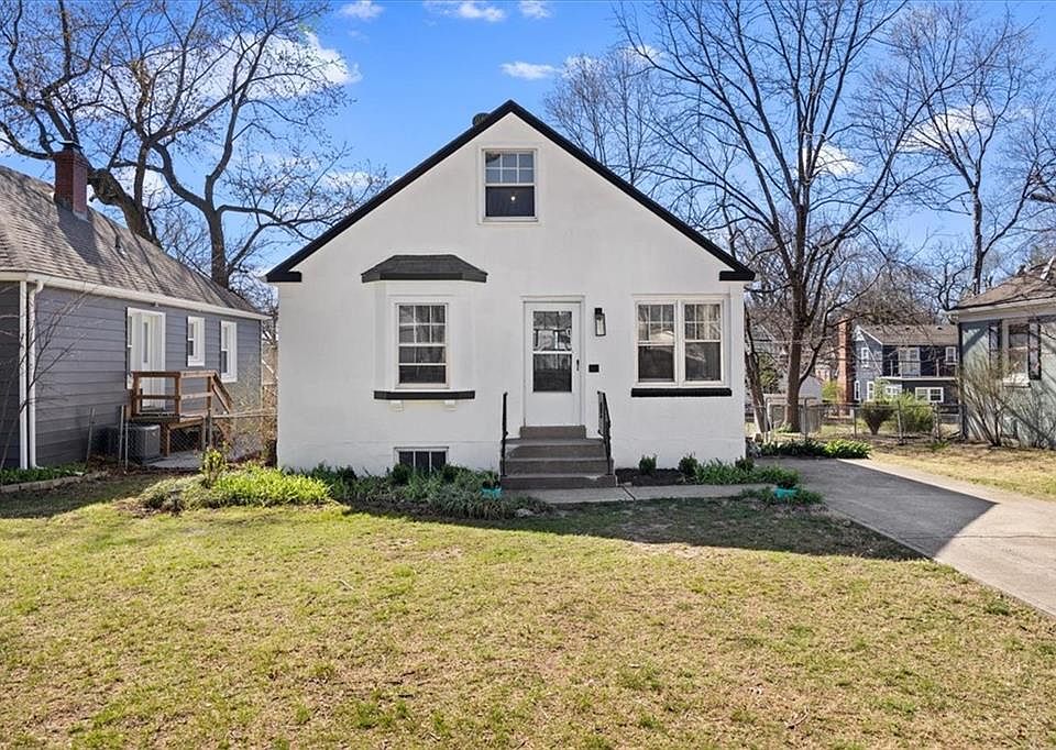 1st image of 7622 Belleview Ave