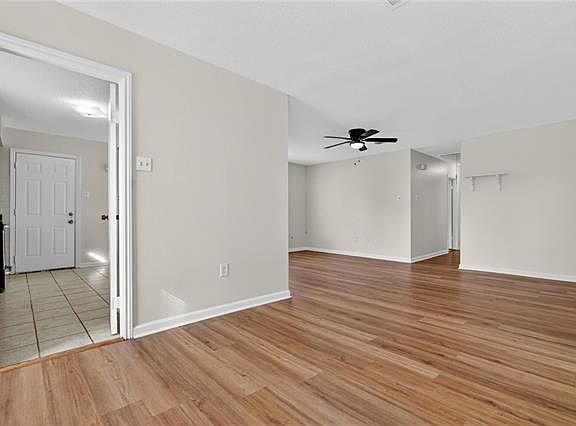 5th image of 3412 Roosevelt Blvd