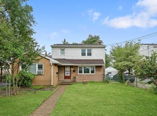 806 S Fairview St, Riverside, NJ 08075
