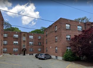 63 Selkirk Rd APT 4, Boston, MA 02135