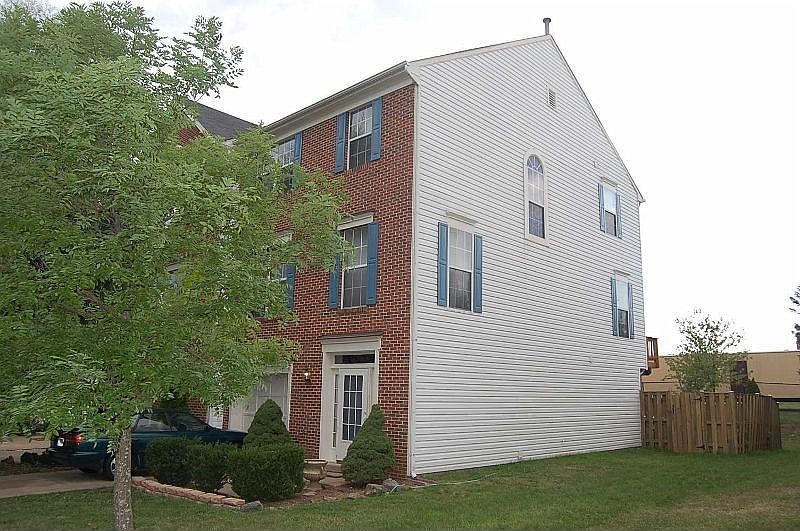 1st image of 13240 Coppermill Dr