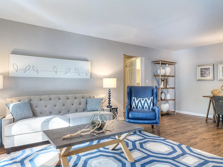 4277 Stonebridge Dr SW — Photo 4