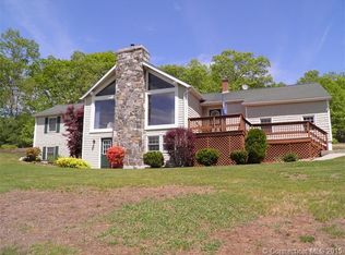 542 Wauregan Rd, Killingly, CT 06239