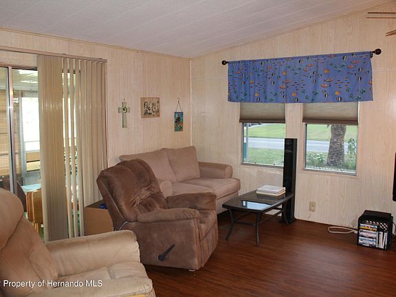 4th image of 8087 Moriah Ave