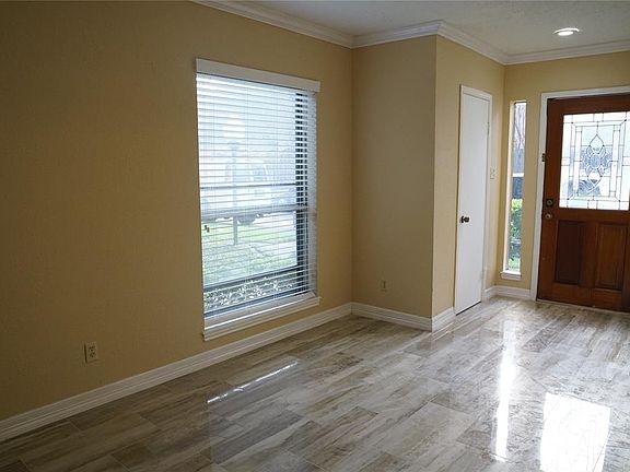 4th image of 936 Memorial Village Dr #41