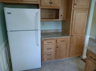 253B Cooke St, Plainville, CT 06062