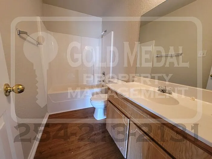 106 Lark St #A — Photo 10