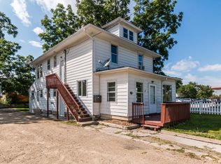 423 4th Ave SE APT 3, Rochester, MN 55904