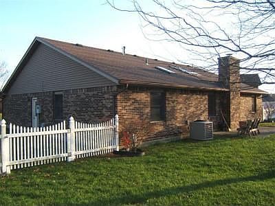 2nd image of 436 Edgebrook Ave