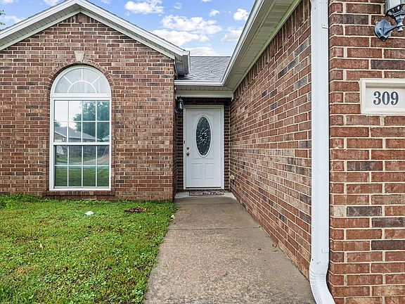2nd image of 309 Ryan Ct