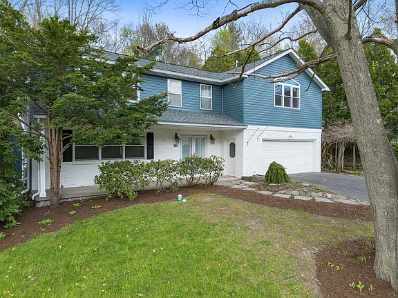 3rd image of 151 Felters Rd