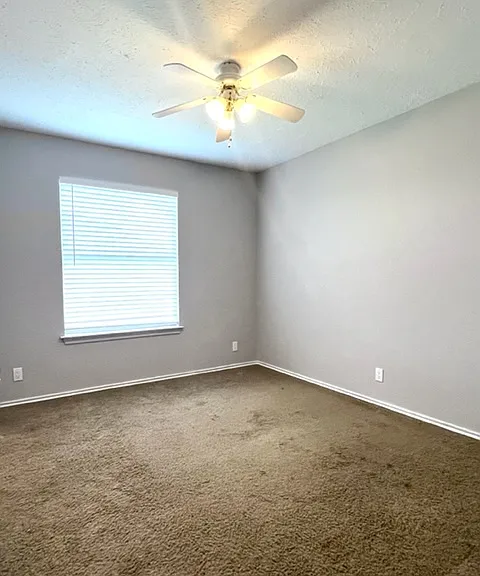 13119 Forum Rd — Photo 16