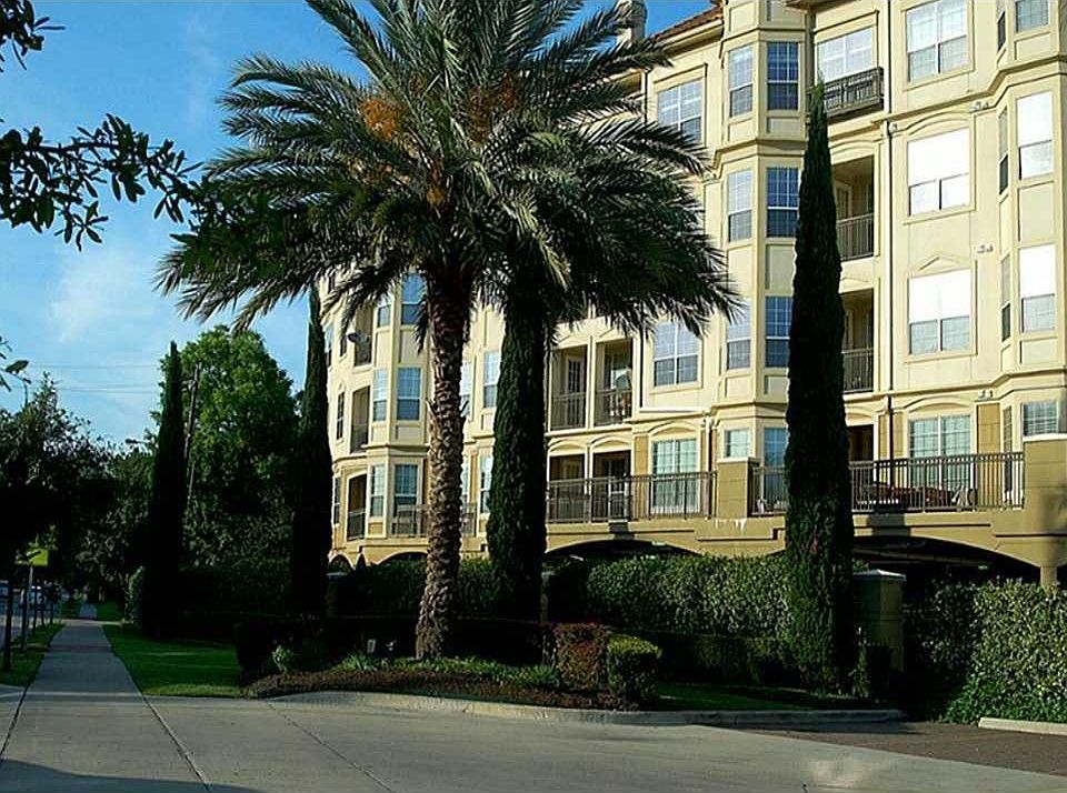 1st image of 7575 Kirby Dr APT 3205