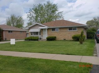 7818 W 83rd St, Bridgeview, IL 60455