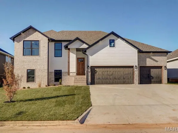 2937 W Teton Dr, Springfield, MO 65810