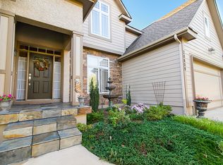 20809 W 100th Ter, Lenexa, KS 66220