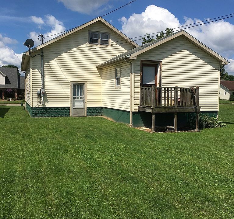 2nd image of 2435 S 10th St