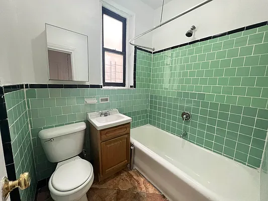 Rented by Bruma Realty LLC | media 3