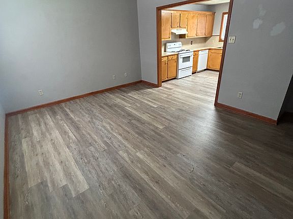 2nd image of 1337 Palmetto St #A