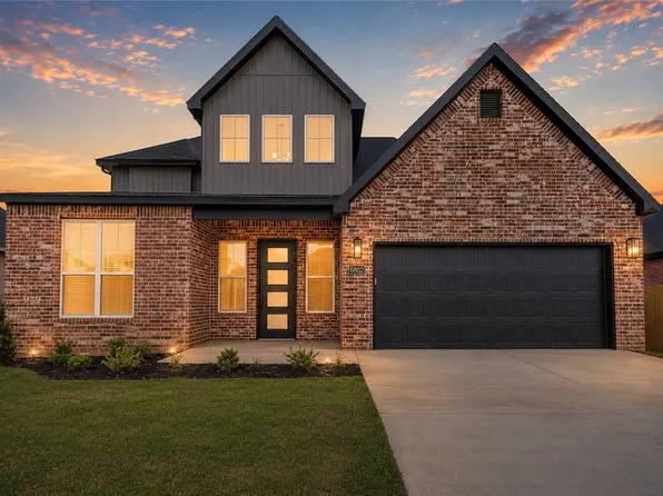 6802 SW Orange Ave, Bentonville, AR 72712