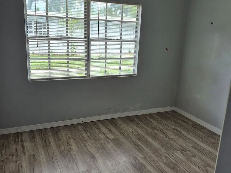 3408 E Dr Martin Luther King Jr Blvd #8 — Photo 7