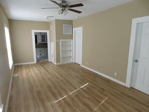 3rd image of 631 N Star St