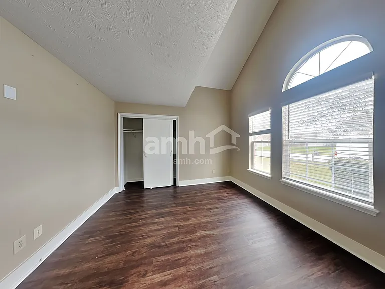 7818 Bent Willow Dr — Photo 12