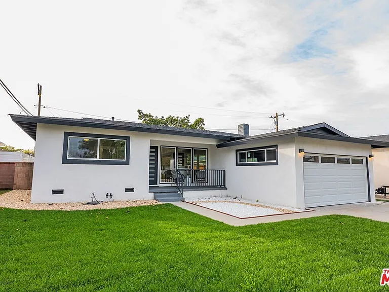 3009 Nipomo Ave — Photo 2