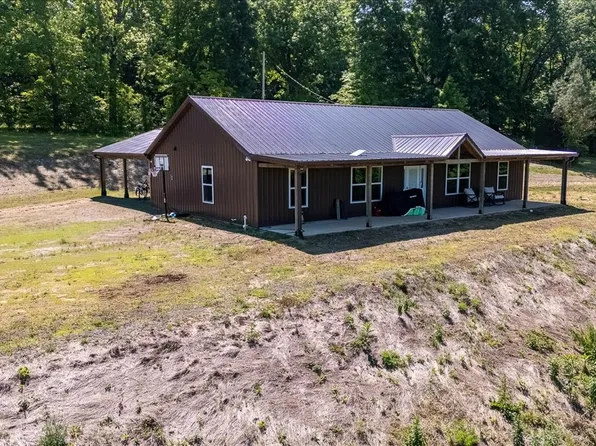 3 Harrison Rd, Five Points, TN 38457