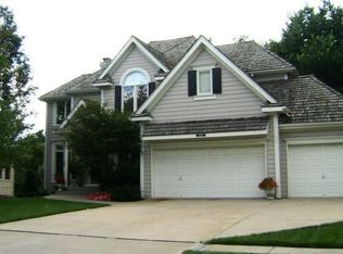 12716 Grant St, Overland Park, KS 66213