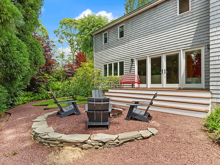 57 Jericho Rd — Photo 44