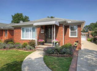 8126 Dale St, Dearborn Heights, MI 48127