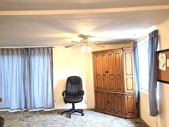 5th image of 204 Clearwater Ave