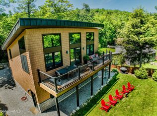 37 Shore Rd, Becket, MA 01223