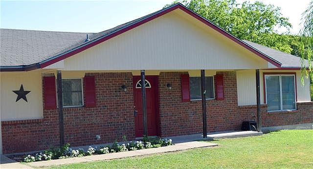 1st image of 113 Tracy Dr