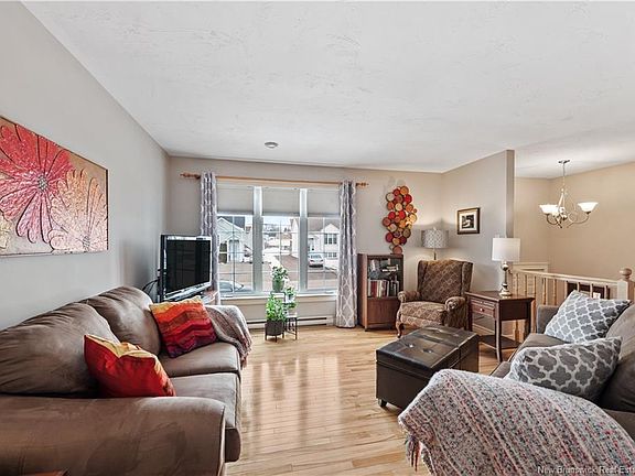 5th image of 112 Mount Pleasant Rd