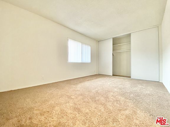 3rd image of 7616 Fulton Ave #21