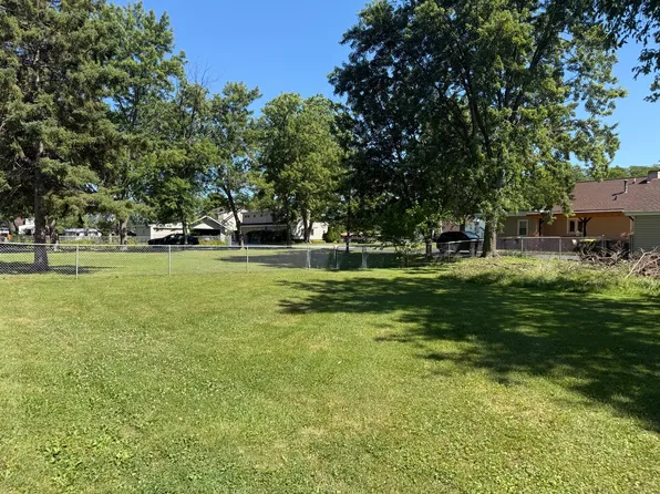 3048 Derrough Ave, Melrose Park, IL 60164