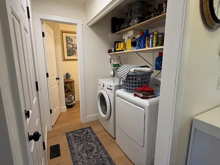 1449 Peacock Pl #1 — Photo 6