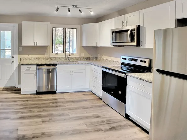 Chatham840, 840 W Chatham St APT B, Cary, NC 27511