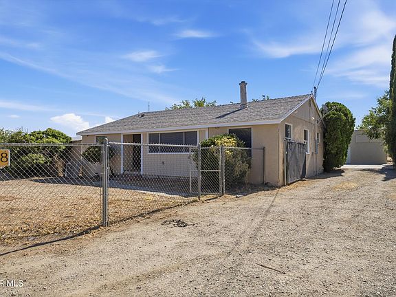 3rd image of 39018 8th St E