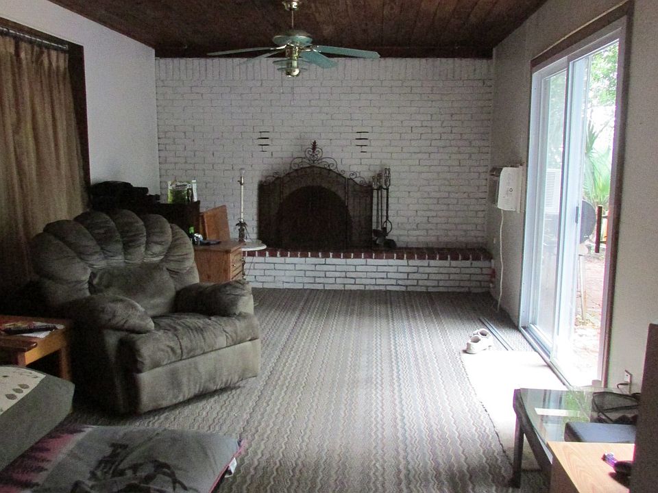 1st image of 411 S Hibiscus Ave