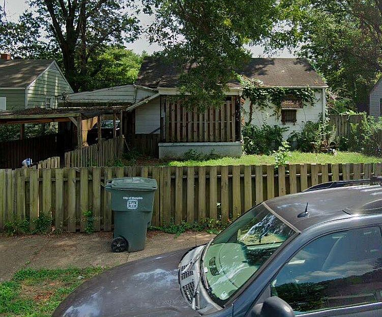 1st image of 3773 Greenbush Dr