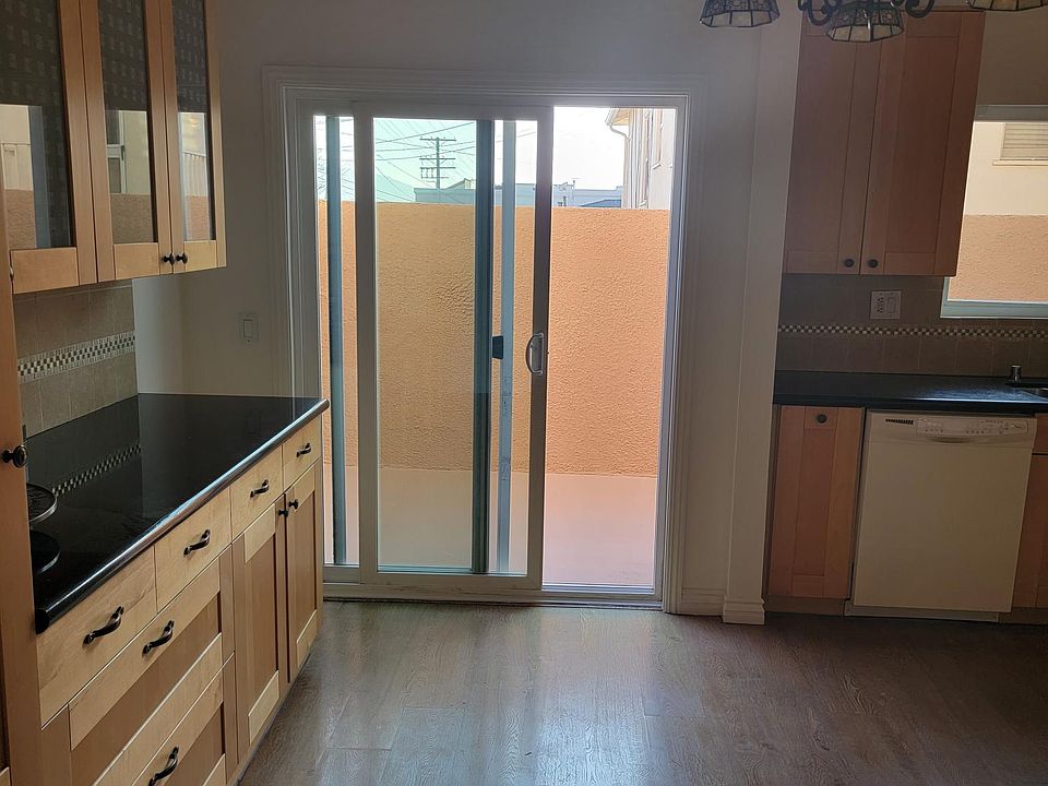 1st image of 734 E Verdugo Ave