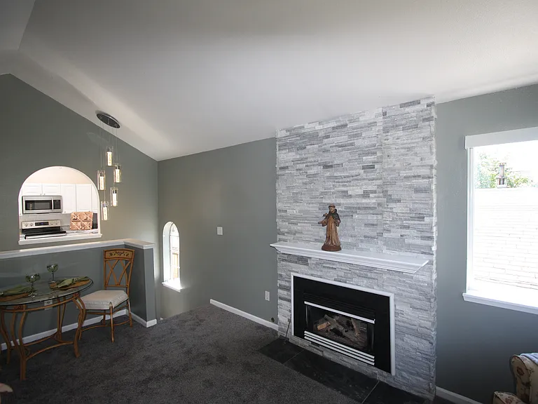 9524 Densmore Ave N — Photo 3