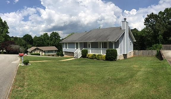 3rd image of 5722 Bent Dr