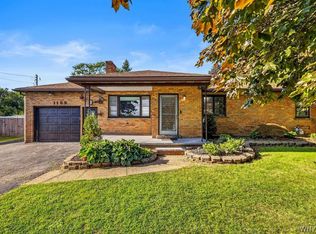 1169 Upper Mountain Rd, Lewiston, NY 14092